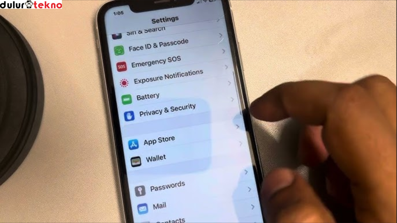 cara menghentikan HP yang download aplikasi sendiri