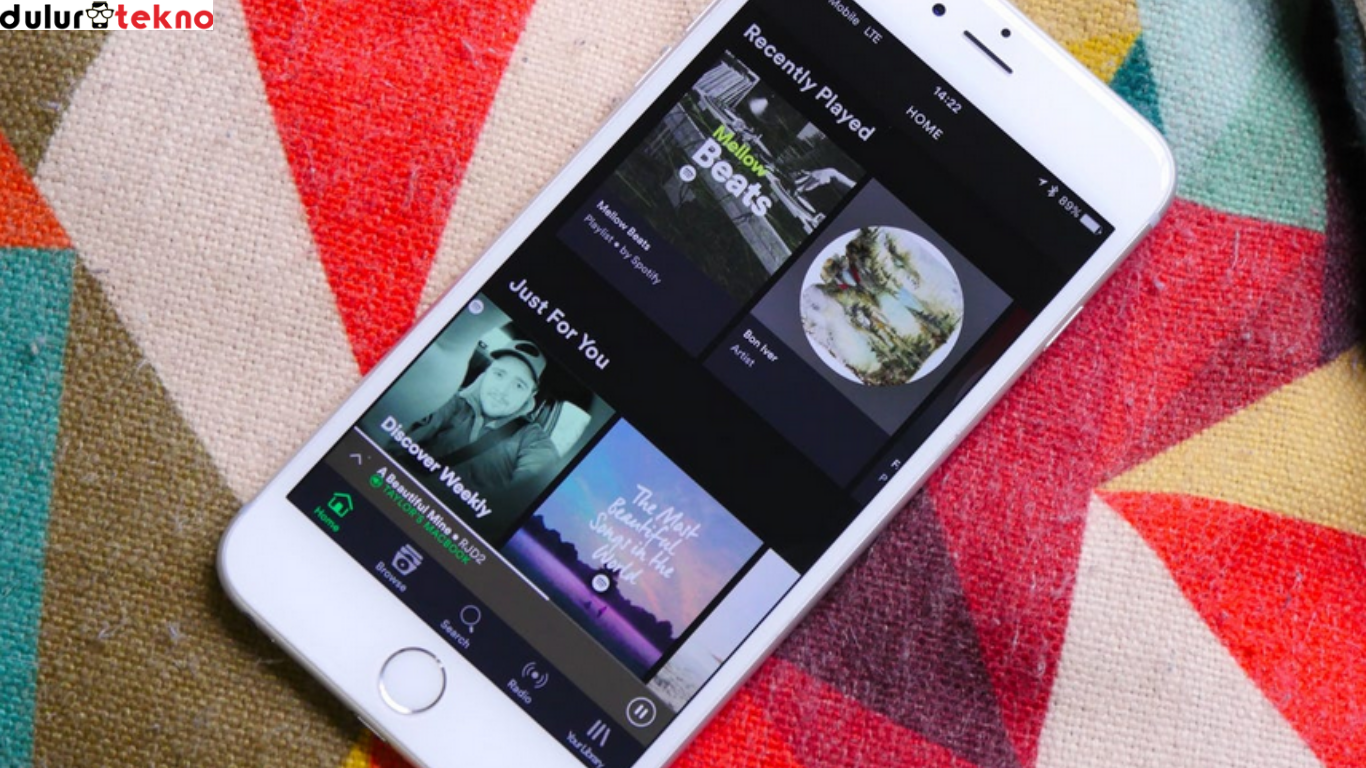 Cara Share Lirik Lagu Spotify ke Media Sosial